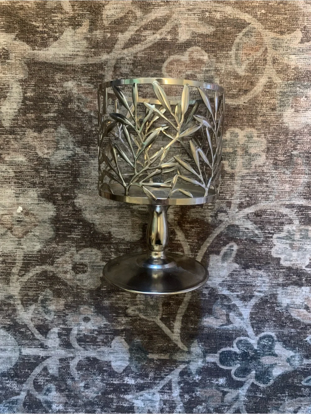 Silver Leaf Pedestal Candle Holder